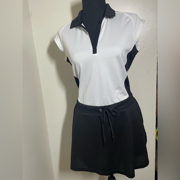 2 Piece Tennis Outfit - Picture 10 of 10